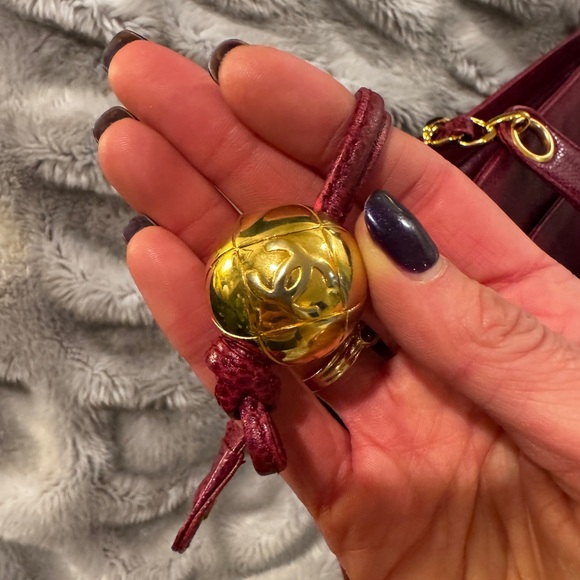 CHANEL 24k CC Caviar Bag - Picture 7 of 14